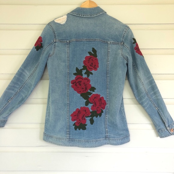 ARIZONA JEANS Embroidered Floral Denim Jacket - Picture 6 of 8